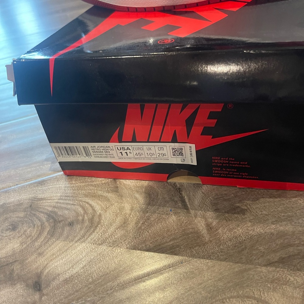Nike Air Jordan 1 High OG in Red and Black
